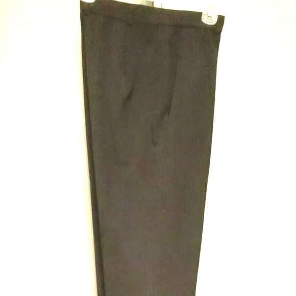 Women Briggs New York Charcoal Pin Stripe Pants 8P - Picture 1 of 4